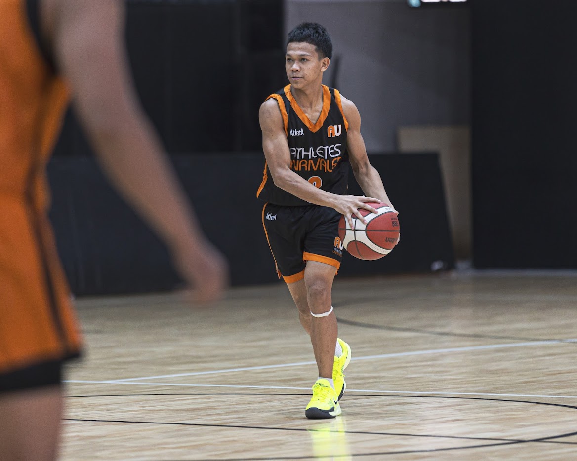 Athletes Unrivaled player directing the offense